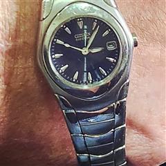 CITIZEN Lady's Wristwatch E010-H27082